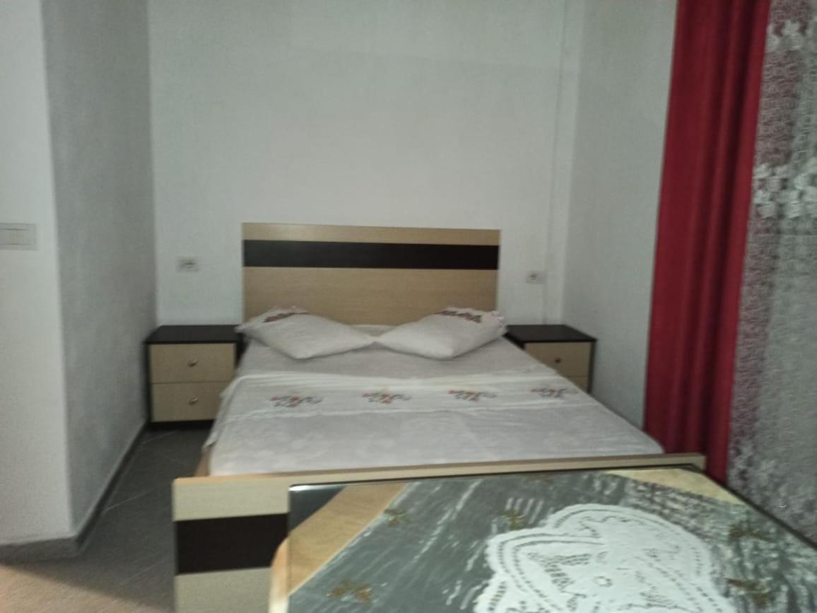 شقة كساميل  في Apartament Gerdani المظهر الخارجي الصورة